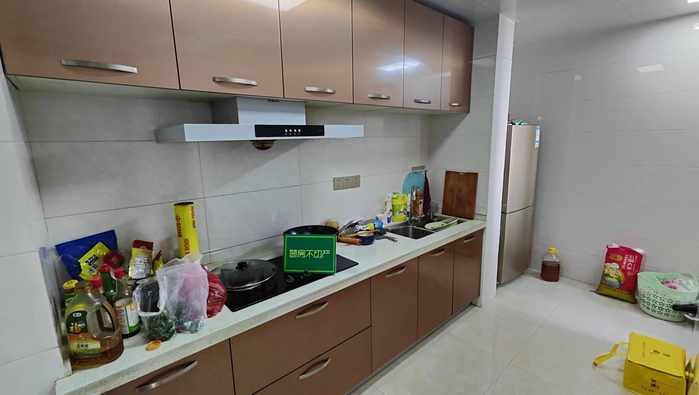 御台公馆精装大两房家里成色新看房方便