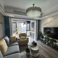 城南亏本出售，豪装2房， 全屋地暖 ，全屋中央空调，没有住过，