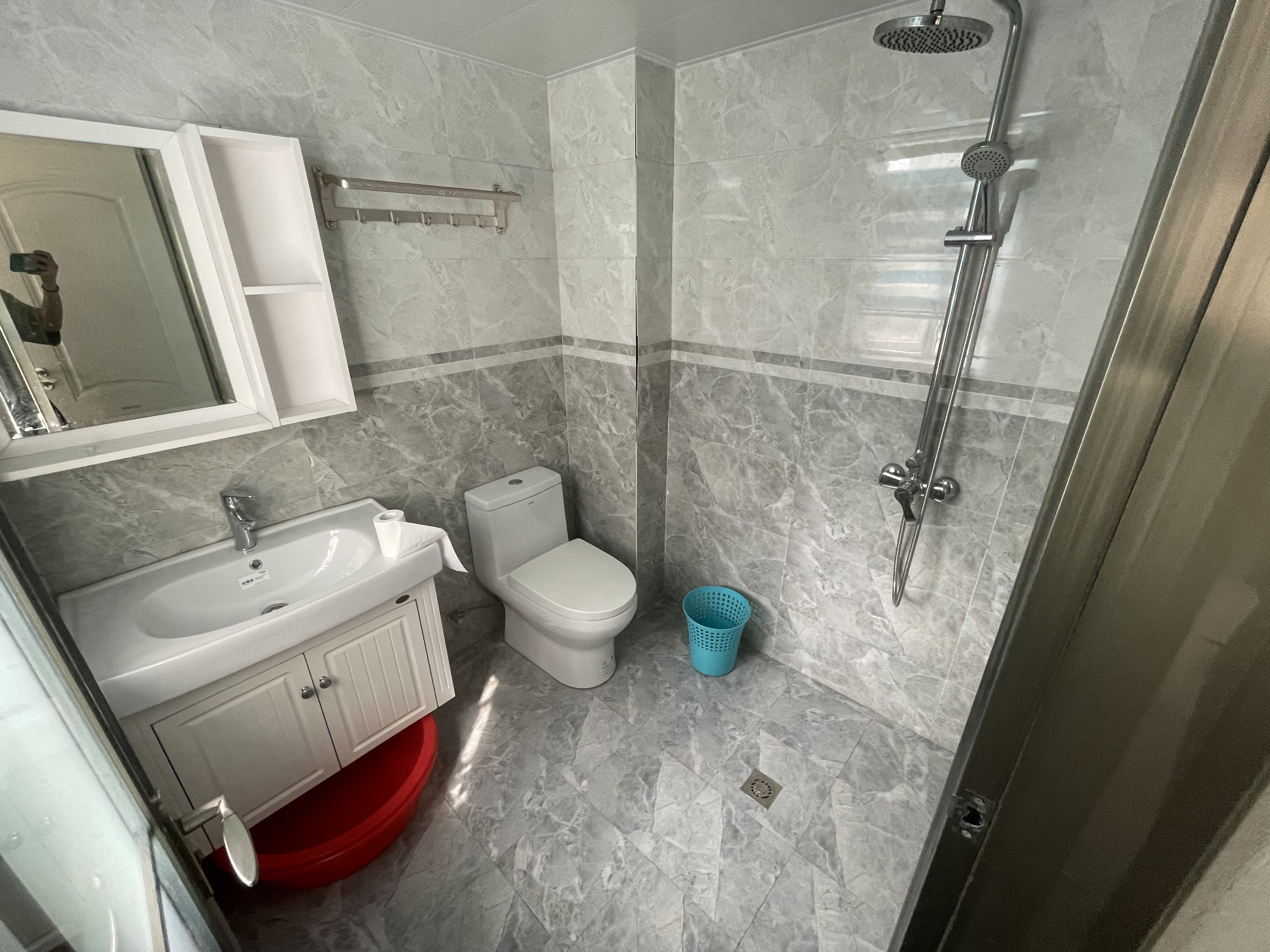 和合国际城四期四房边户带大露台采光很好南北通透