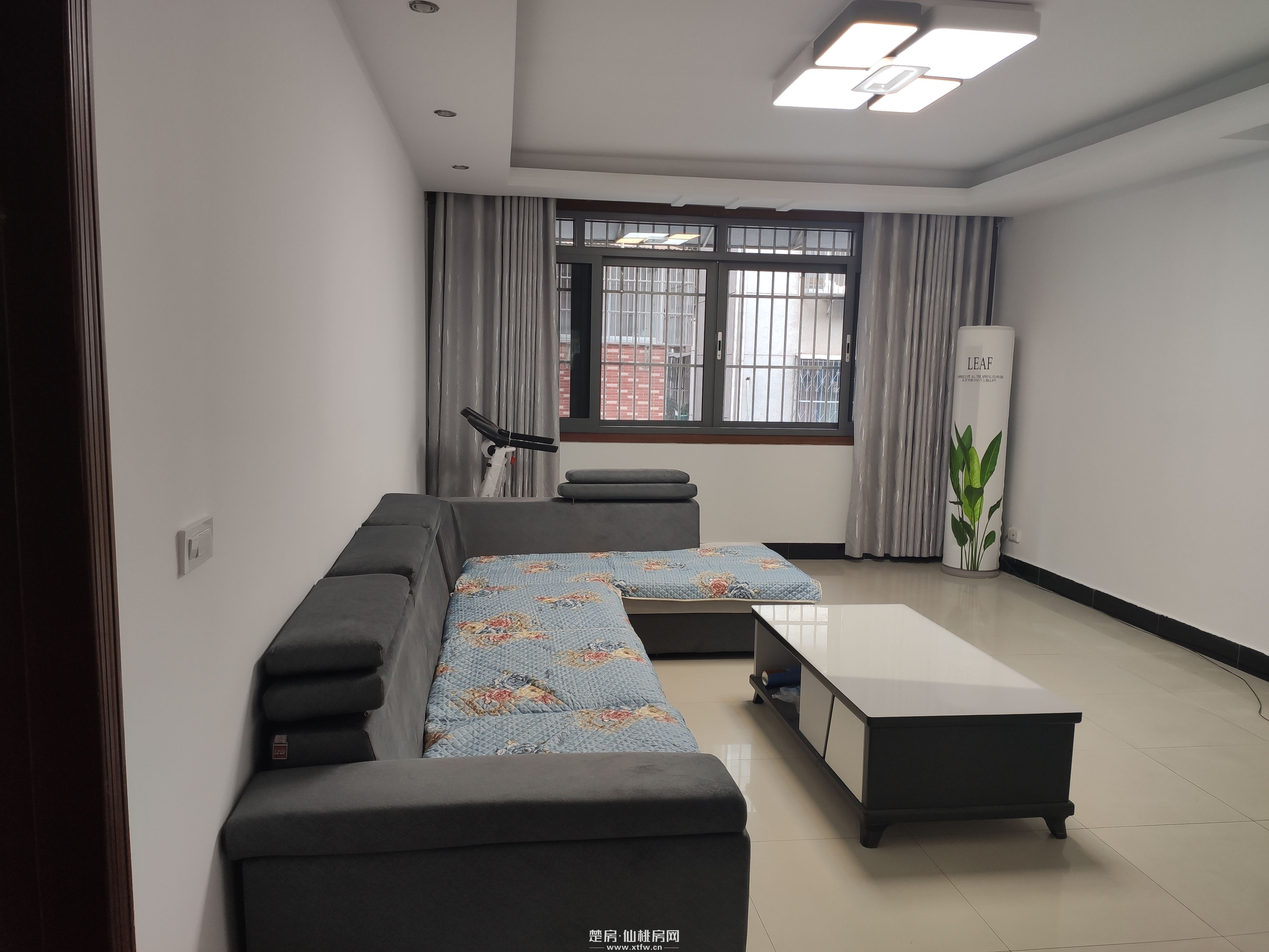 沔中北门全新装修一天未住 单价低162平大户型家具家电齐全拧包入住（中介勿扰）