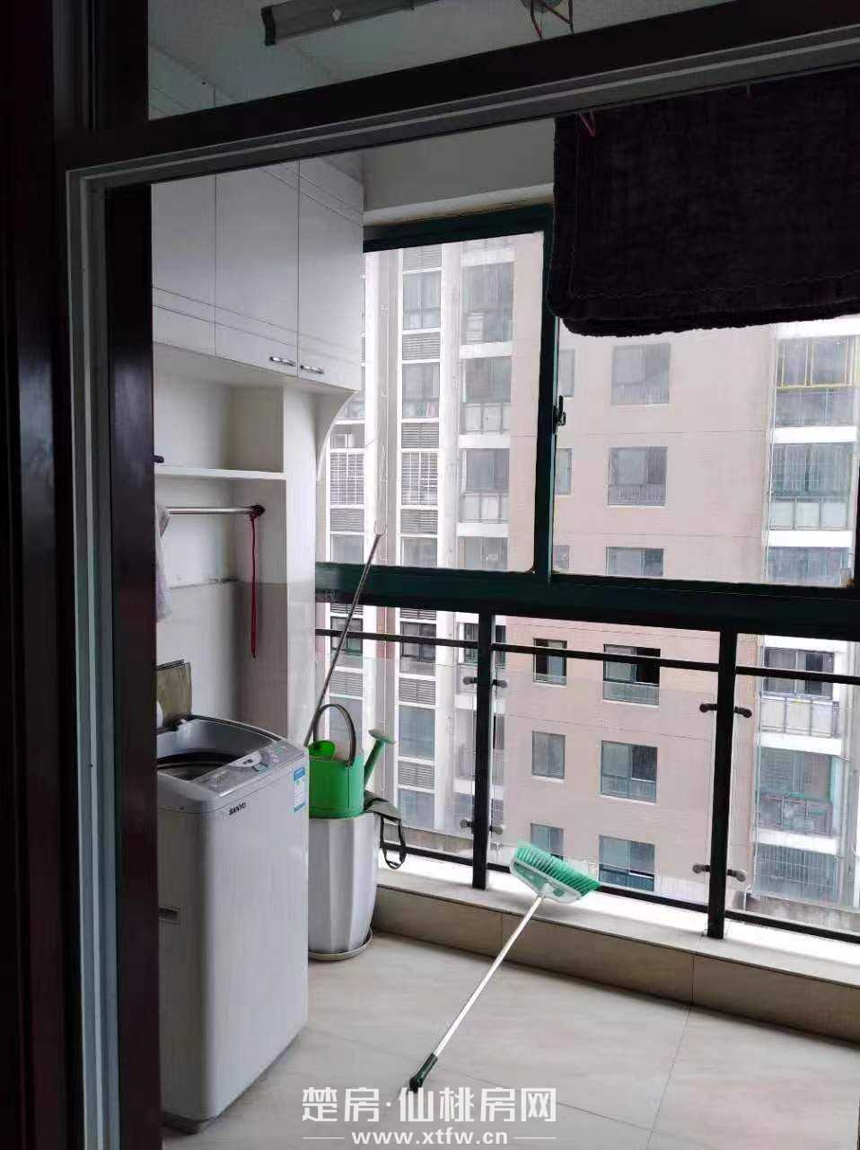 精装修大房，家电齐全，可拎包入住