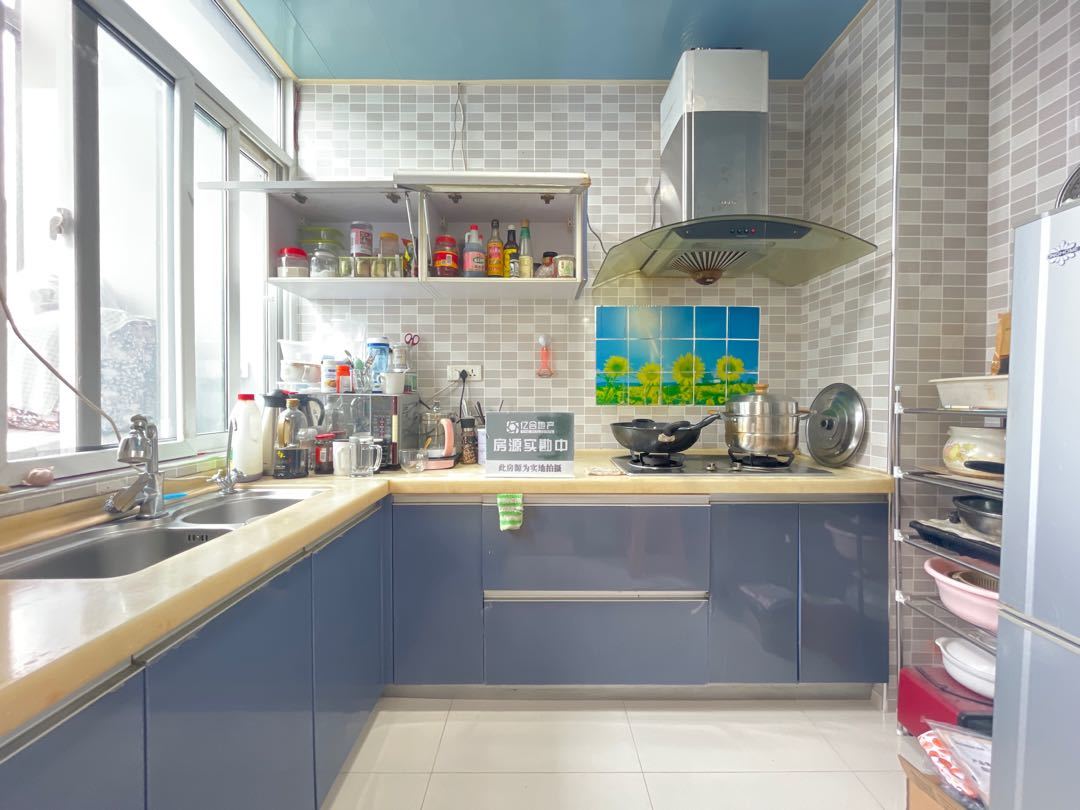 捡漏，世纪雅园，精装两居室，仙桃晓学新三中，证满二