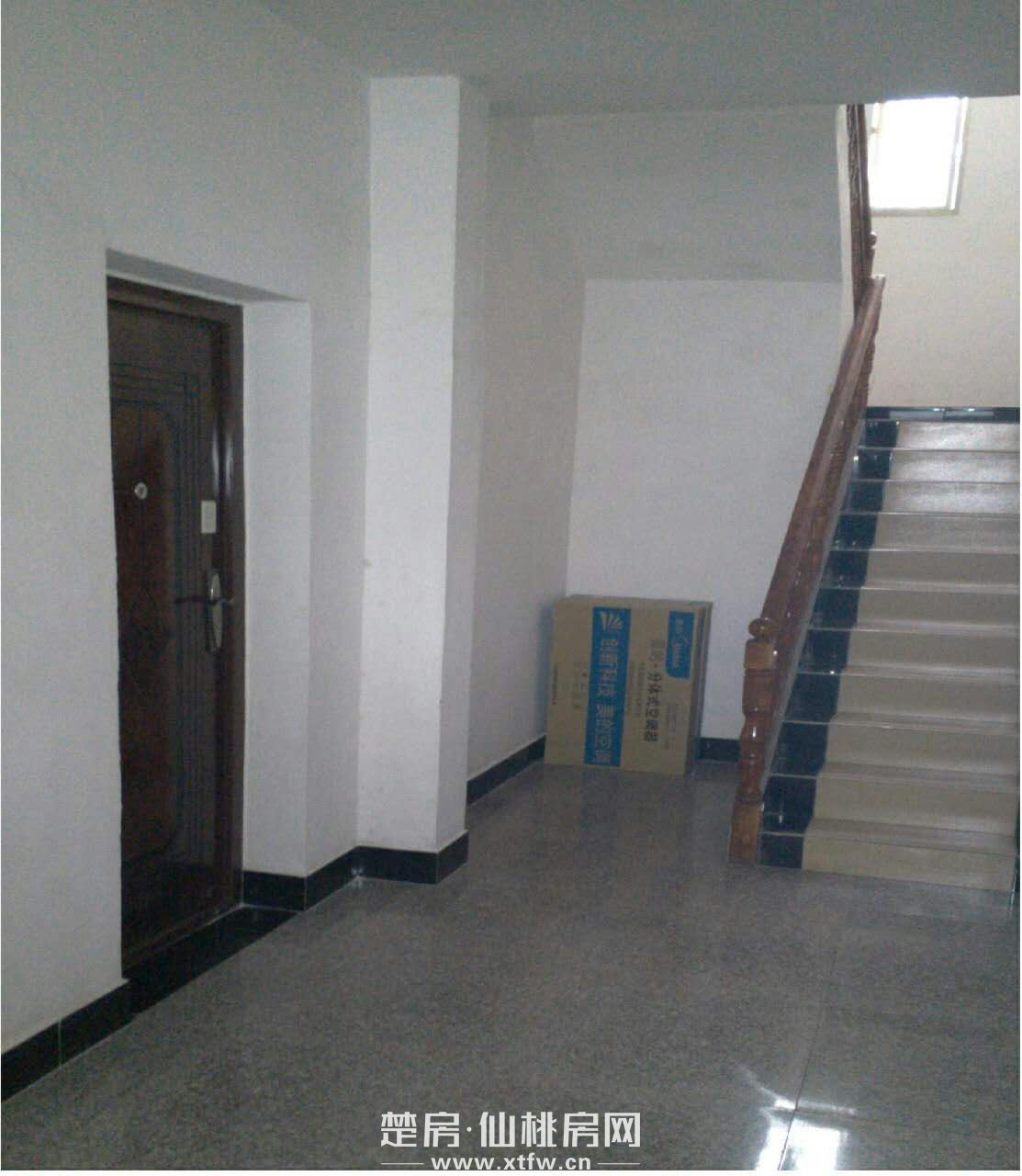 复州花园附近新房出租家具家电齐全