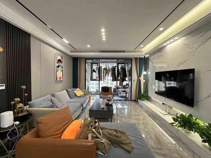 城南全新装修住了两个月品牌家电家具亏本甩