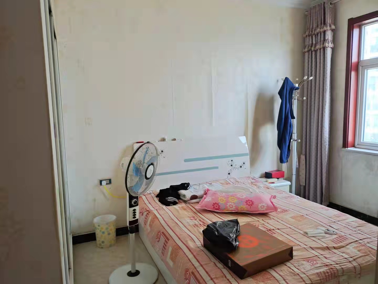 田园国际精装大三房，中间好楼层，采光视野蛮好