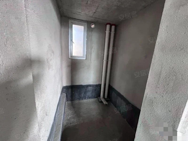 捡漏，亏本出，交投满庭春，电梯小高层，好楼层，证件满二，业主急售