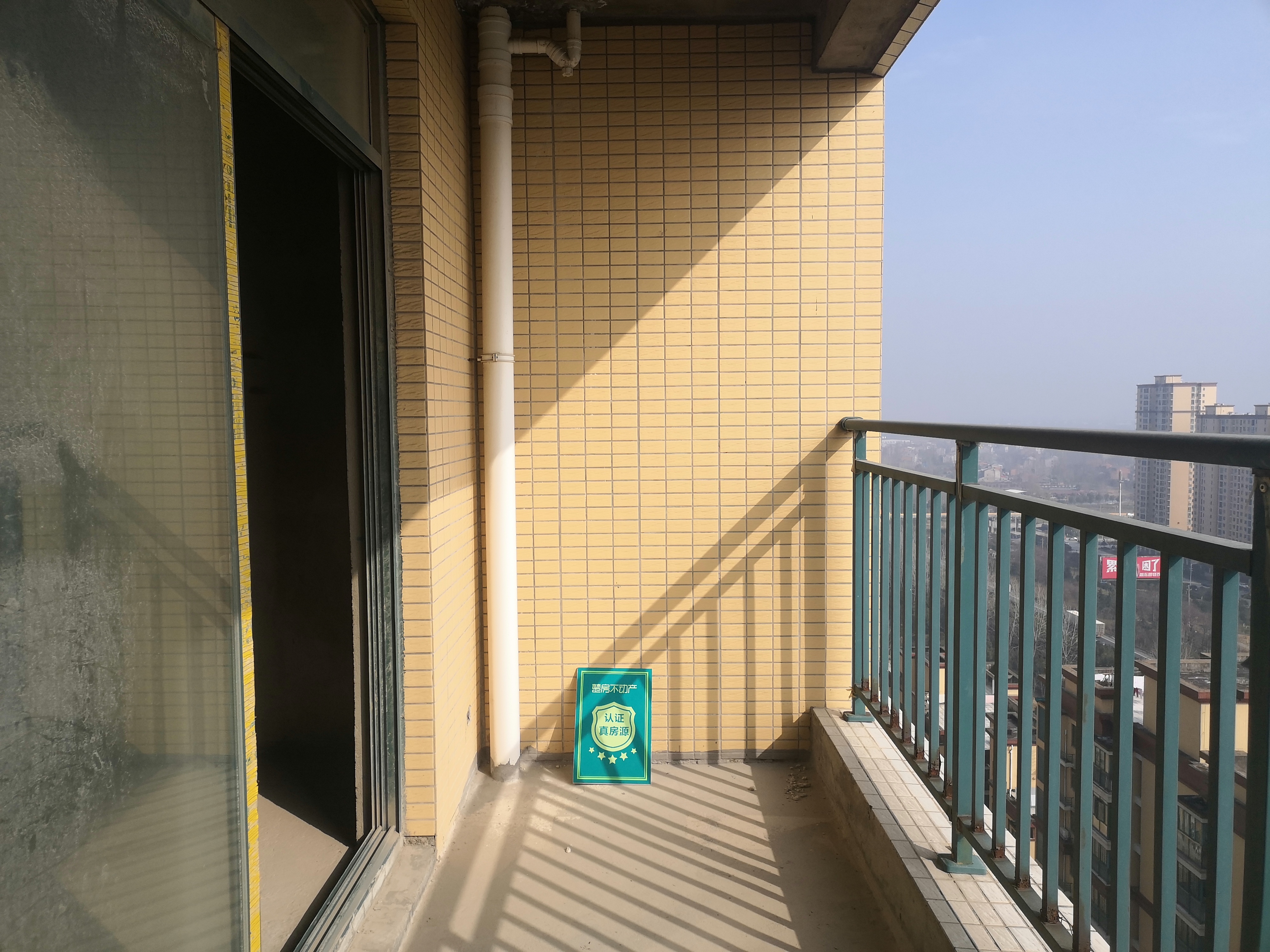 新城一号毛坯大四房户型好楼层佳三个阳台视野采光真是好读实验三小