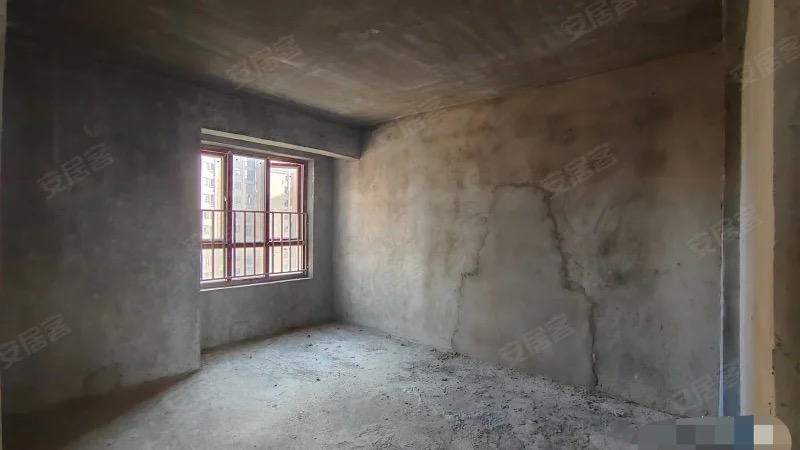 城南沔阳公馆，电梯中间楼层，边户，单价4990，南北通透，老证，元泰三中，