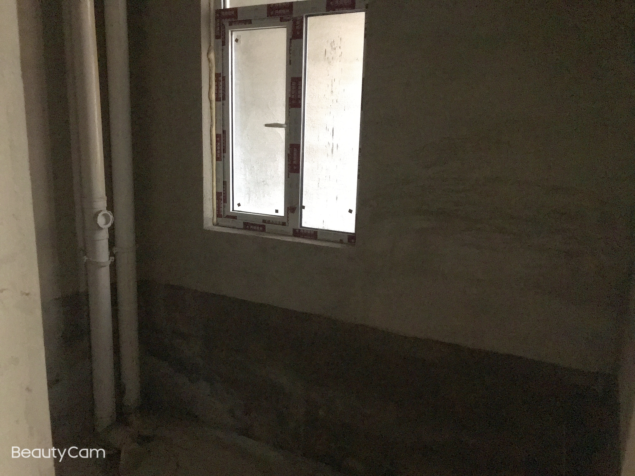 时代天骄毛坯小三房楼层好采光好看房方便