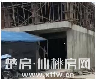 三伏潭镇区318国道现浇3层大门面厂房出售有《国有土地证》可过户