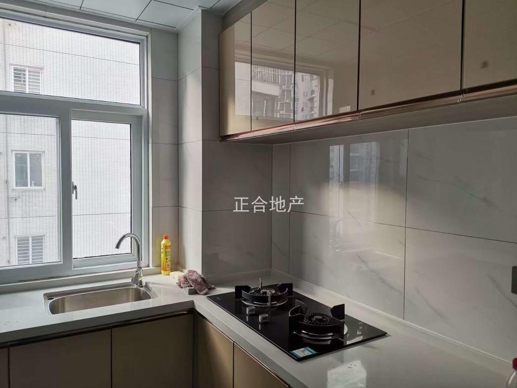 城市丽景精装三房好采光满二