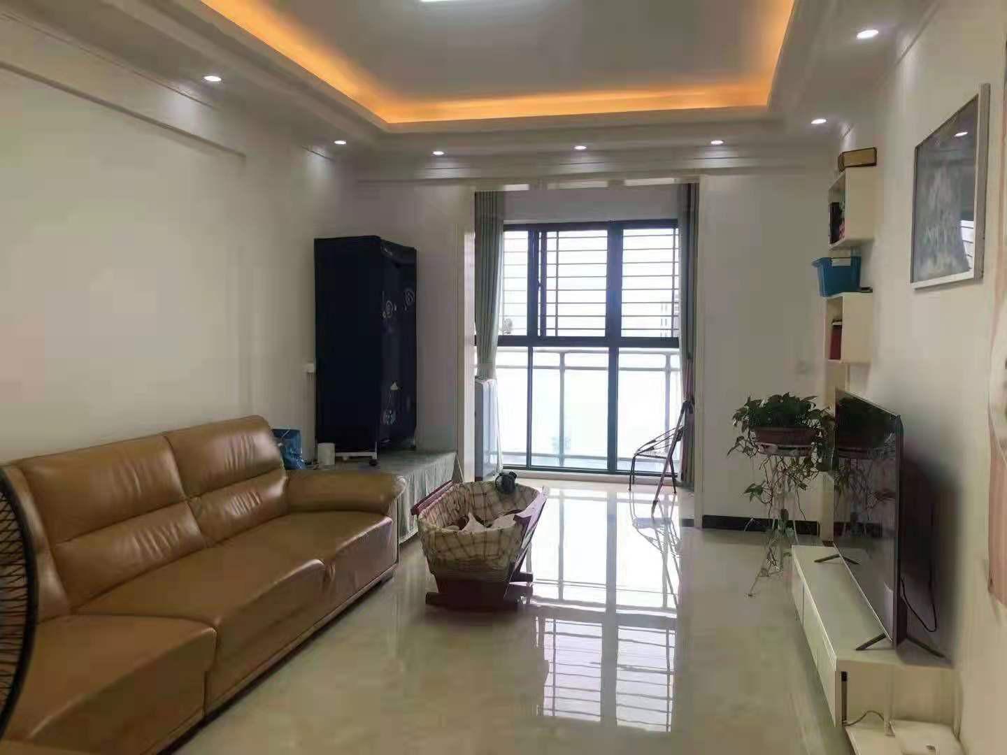 沃尔玛楼上房子85平售价56万