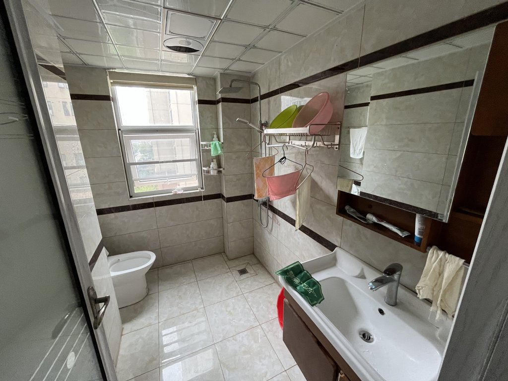 元泰未来城精装三房全屋中央空调南北通透出租