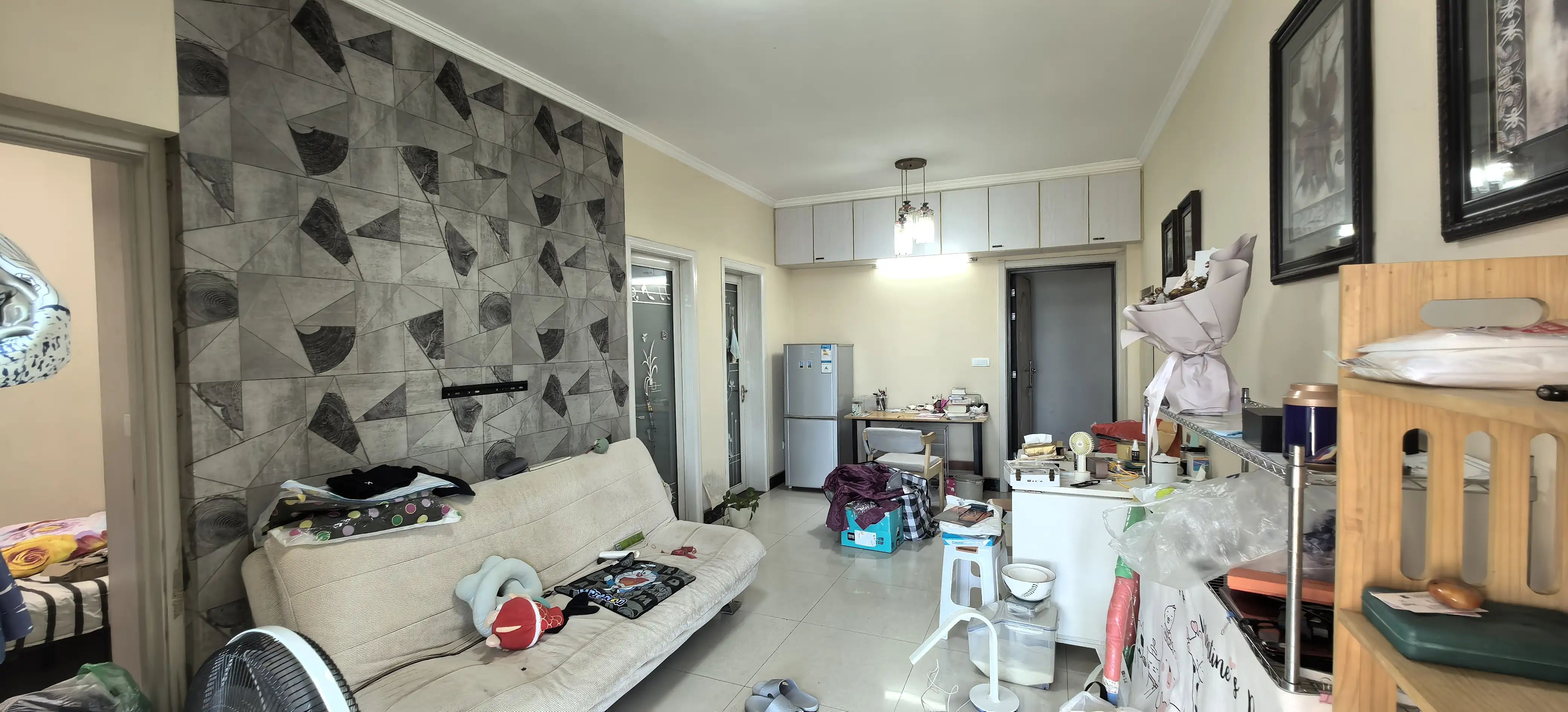 翰林公馆2室2厅1卫精装修家具家电全配优价出租！