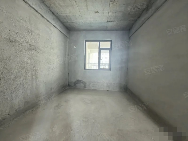 捡漏，大捡漏，南城，望府，单价5700，还有7.5米大阳台，好楼层