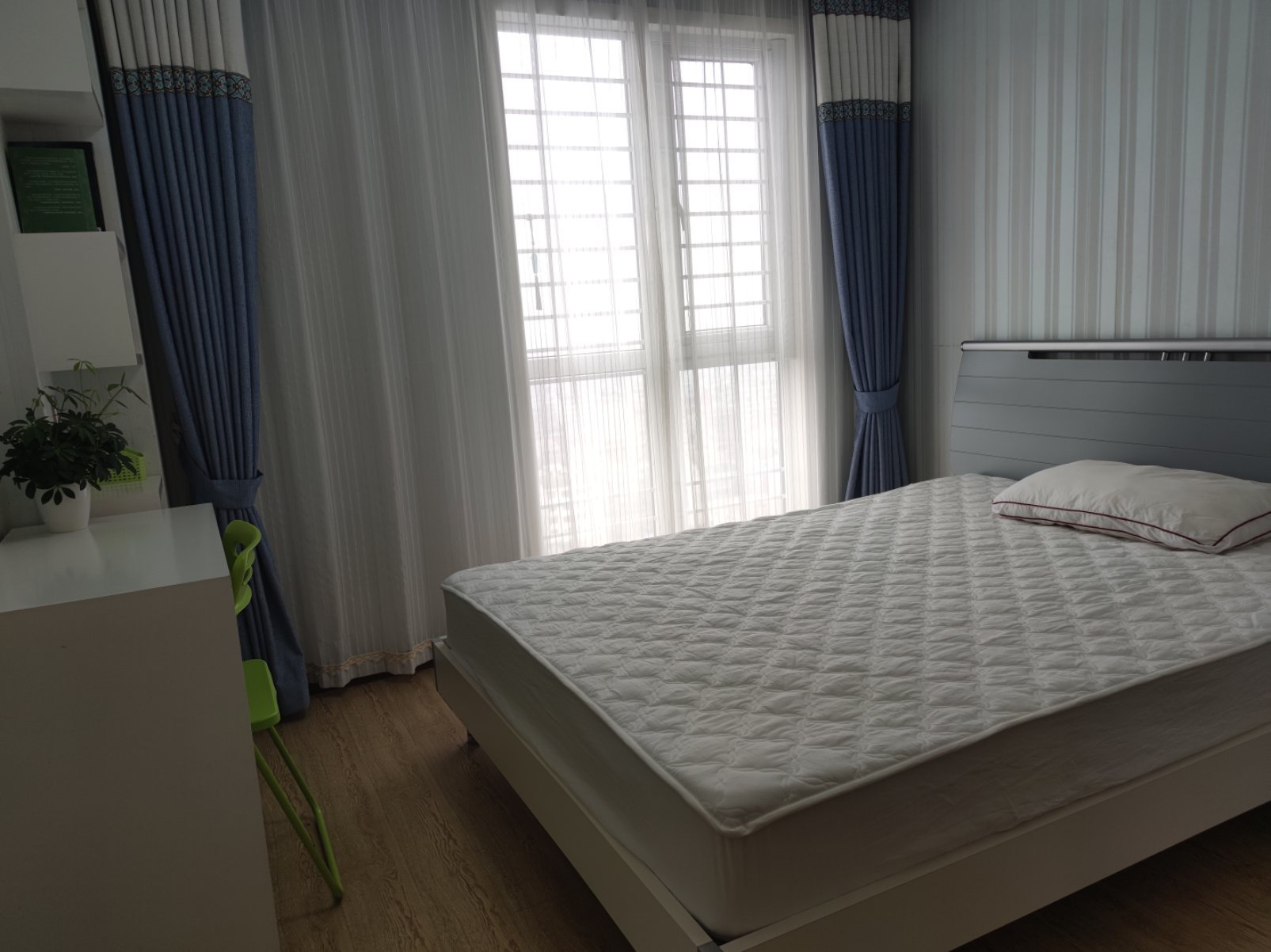 福星城精装大三房，122平，91万，新证