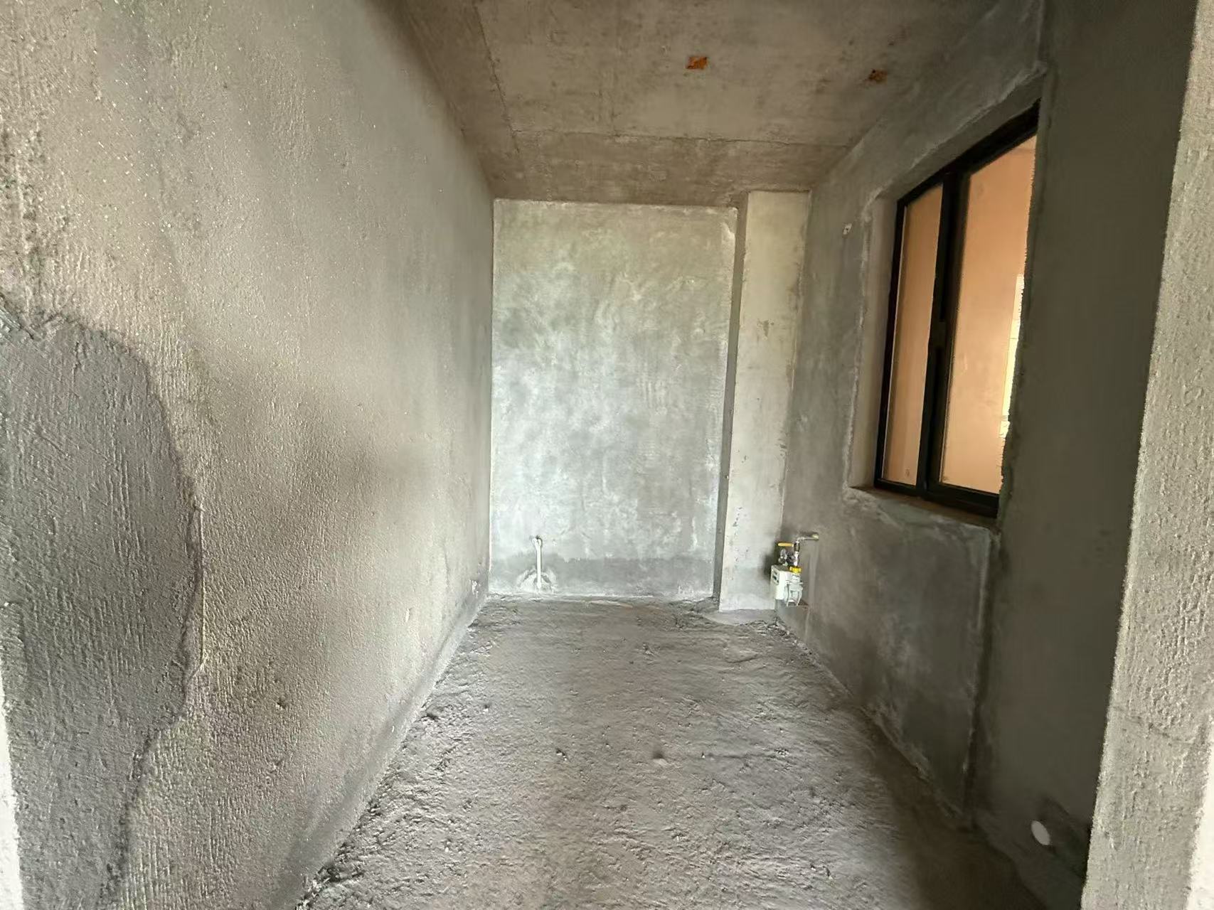 降价了，城南，荣怀次新小区，电梯小高层，好楼层电梯12楼，证满二