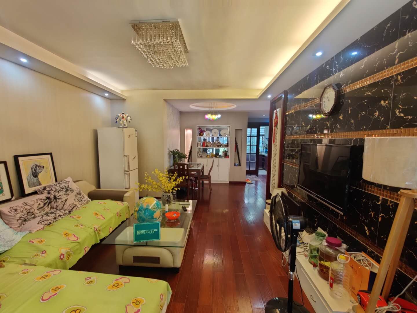 金诚花园   繁华地段  大户型  南北通透   家私全送  满二税费低