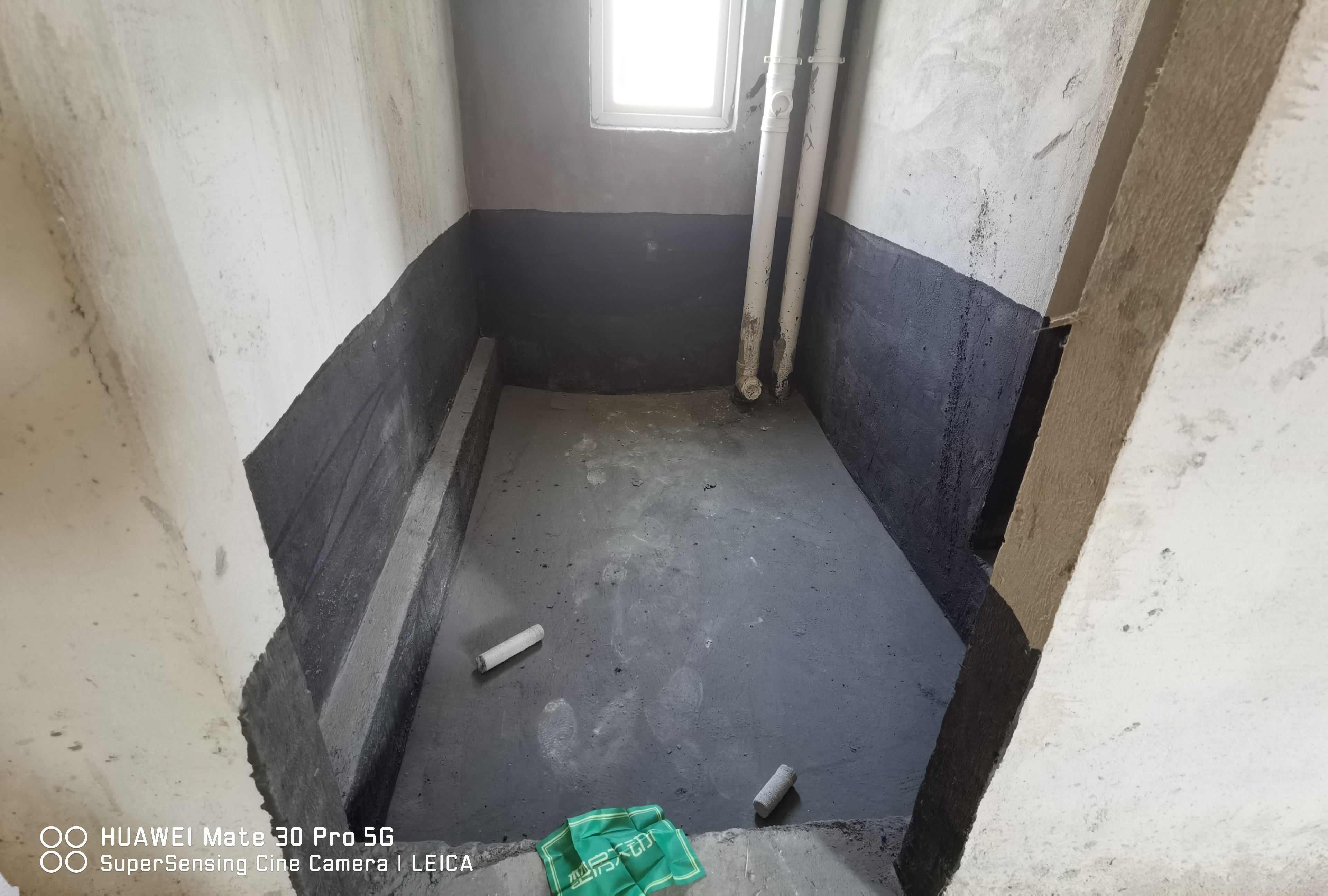 森林国际湖景房在家就能看南北通透中间楼层视野开阔看房方便