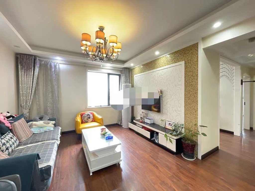 城西优质房源，精装小三房，成色新，仙桃xiao学旁，证满二