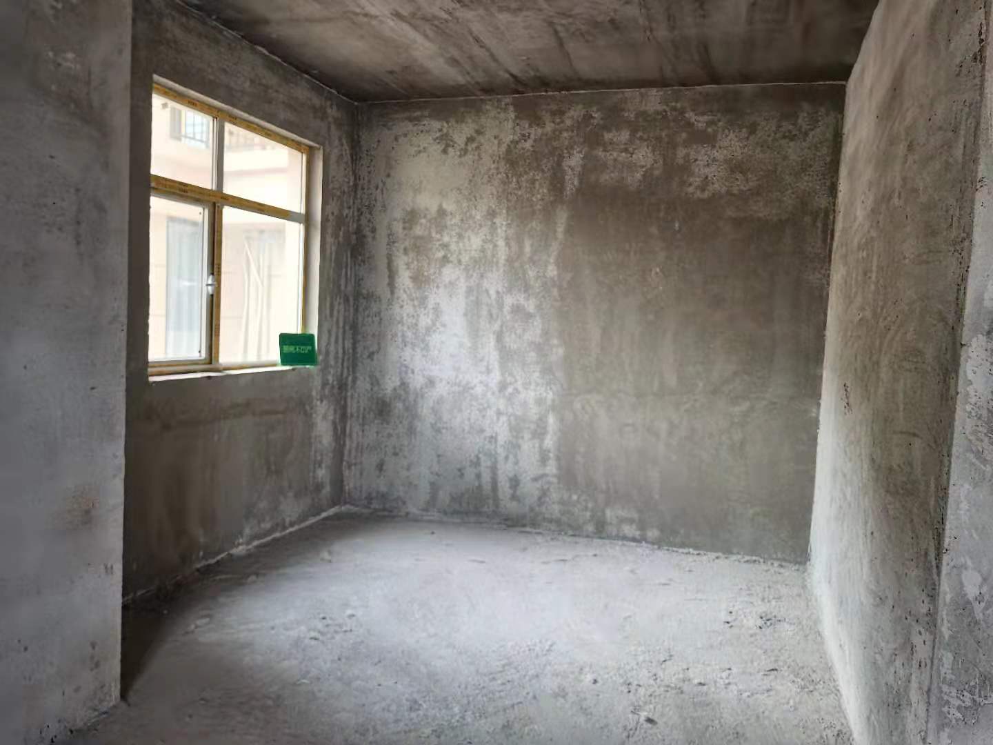 沔阳清华园小高层毛坯三房中间楼层看房方便