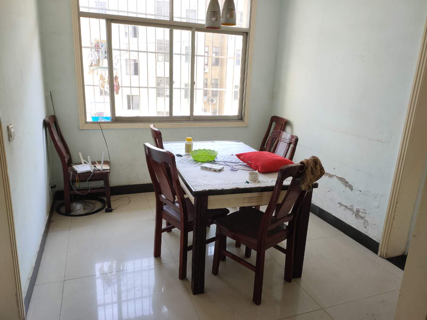 临江名苑精装两房中层业主诚意出看中即签