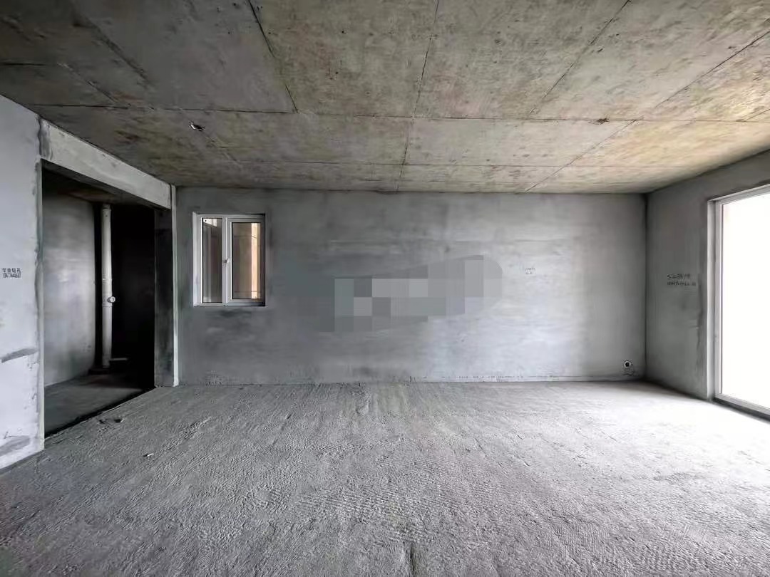 17，降价了，满庭春毛坯三房，单价4800，,中间楼层，证满二，业主急售看中可谈