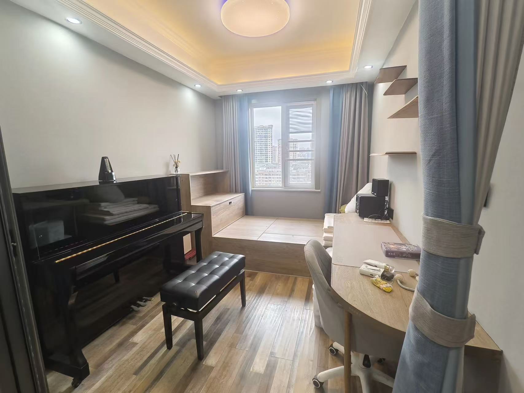 降价了，捡漏，城南，森林‮际国‬城，‬边户，好楼层12楼，带车位，证满二