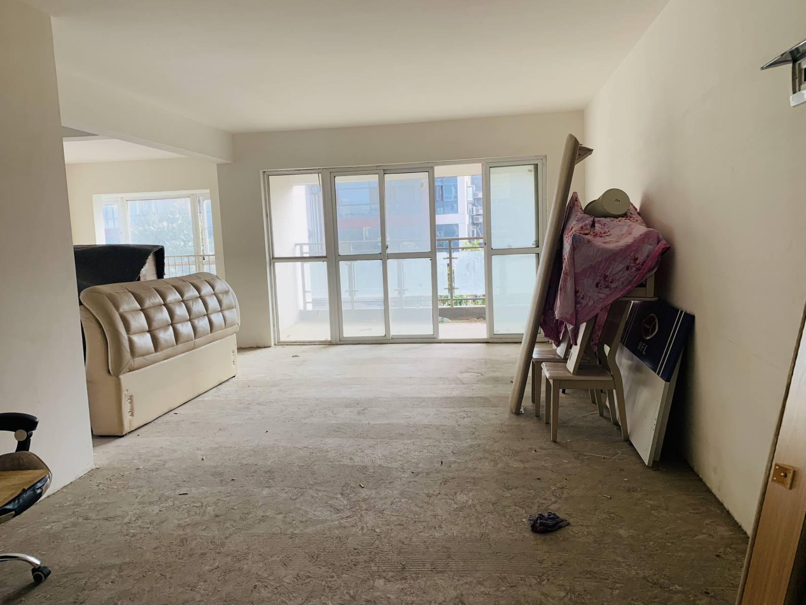 城南福星城3室2厅2卫证满2年接受按揭看房快点