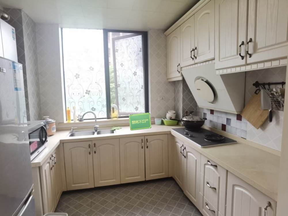 绿地华庭锦城花园洋房好楼层证满二双阳台看房方便