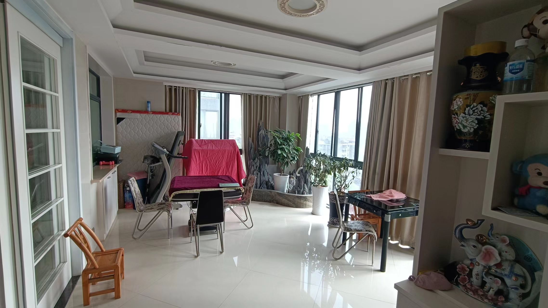 仙下河畔鸣宇尚城精装诚心出售送超大入户花园证件满二，视野好无遮拦