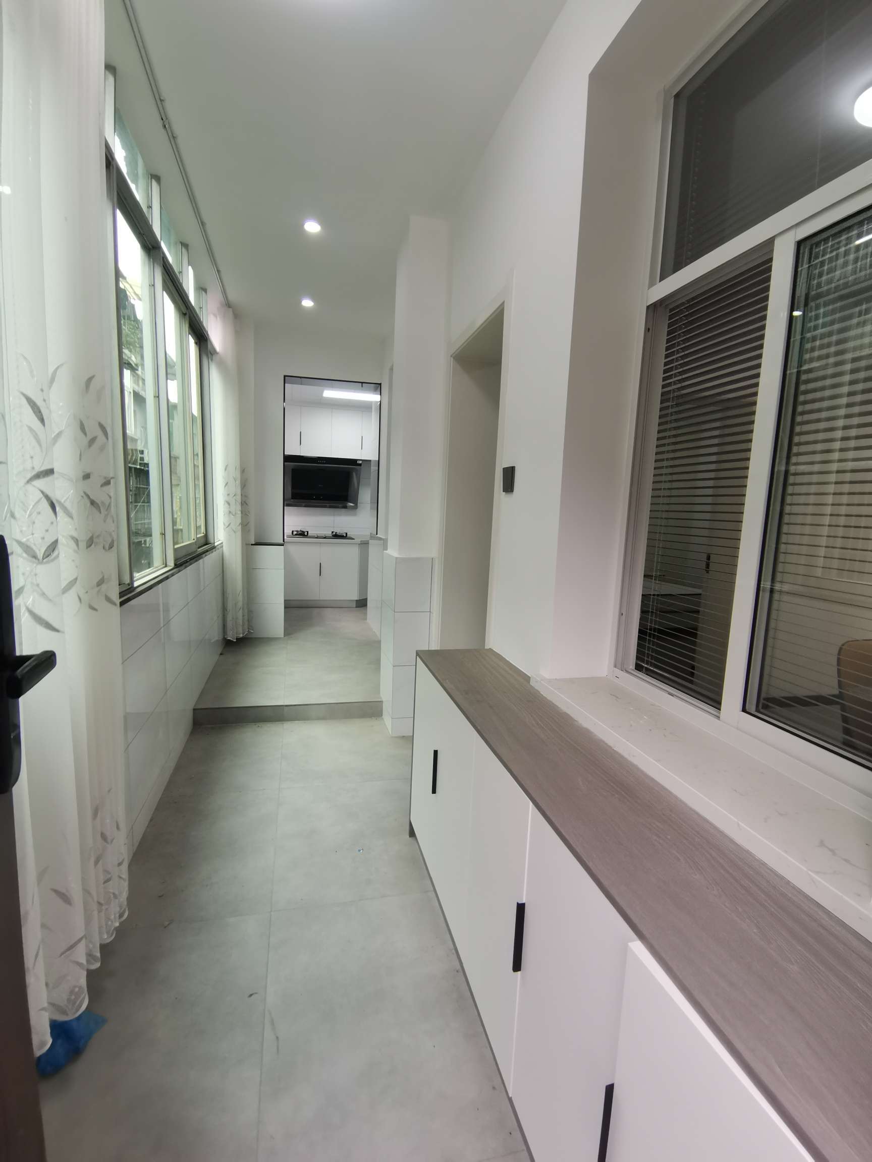 老城区楼盘全新装修拎包入住小三房