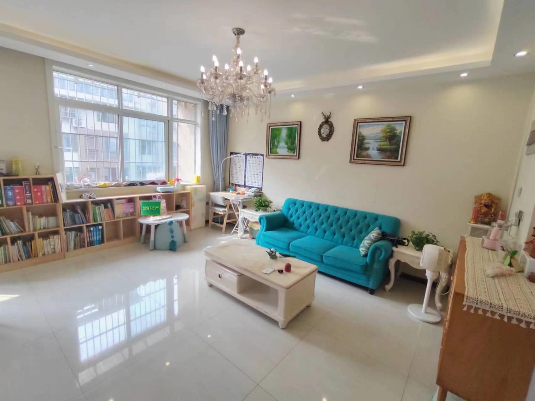 妇幼对面世纪雅园精装修中间好楼层家具家电全部留下税费炒鸡少