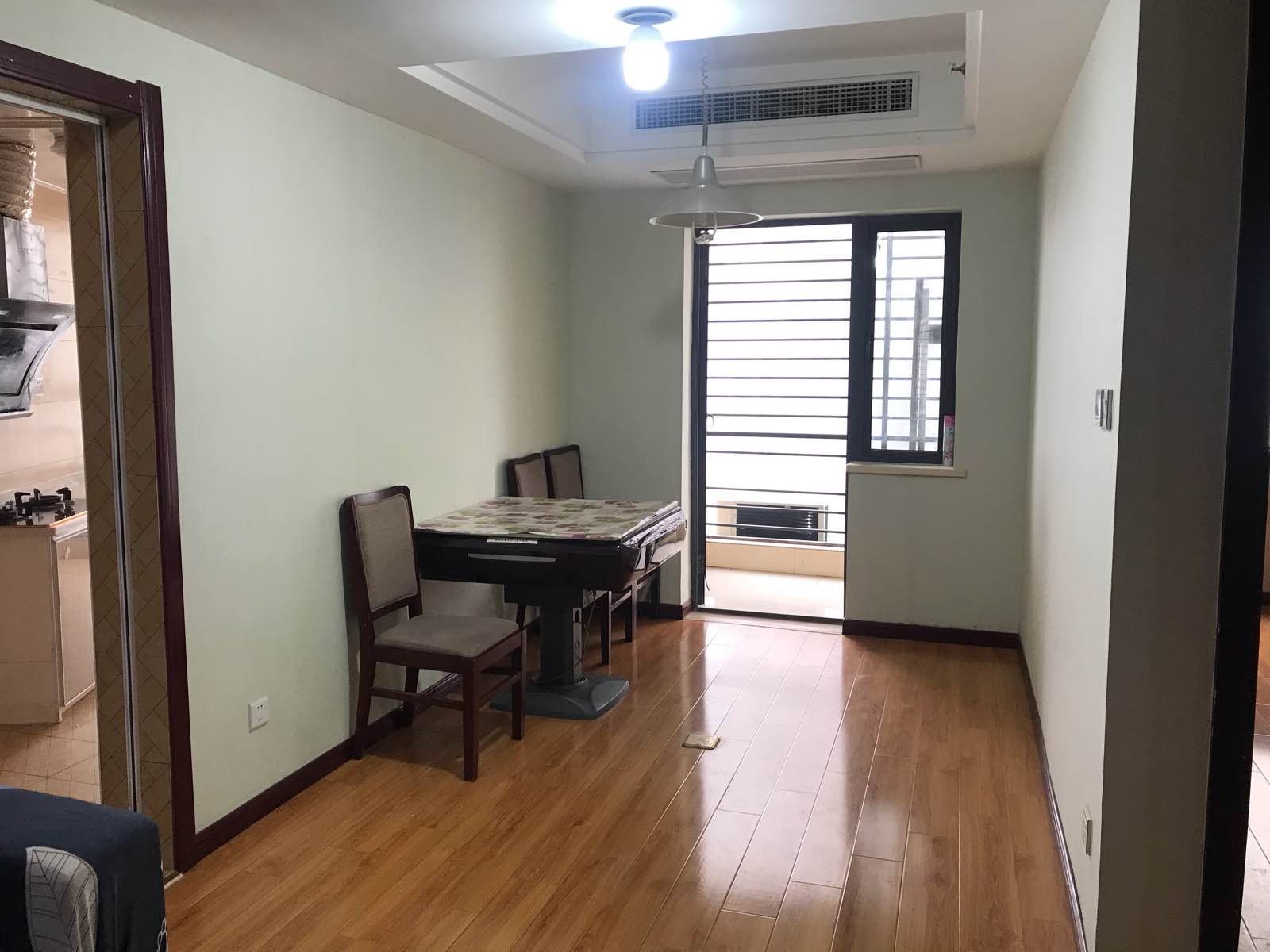 凯宾斯国际大酒店精装2房诚心出售