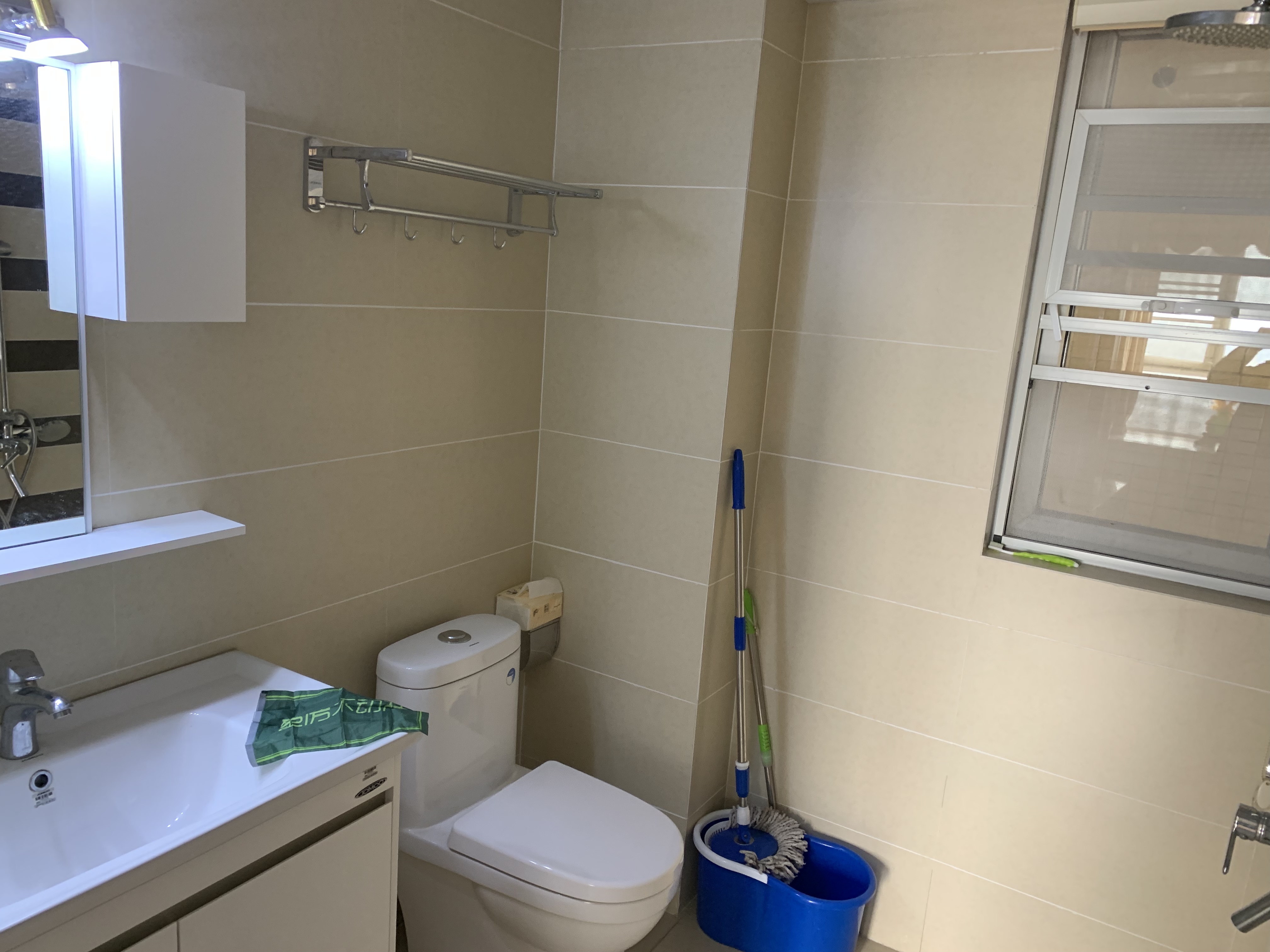 和合国际四期精装两房楼层好看房方便