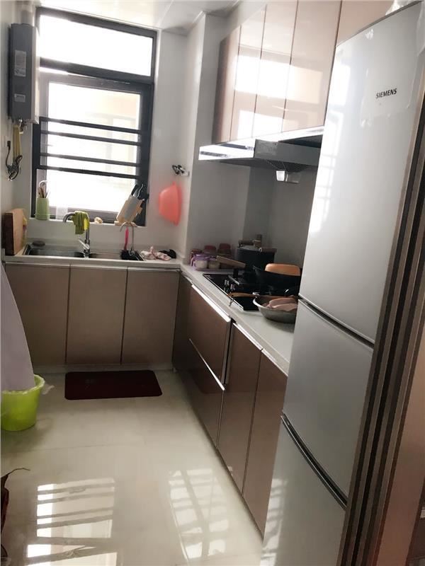 急售满庭春对面精装二房满二可能满五可接受按揭看房方便