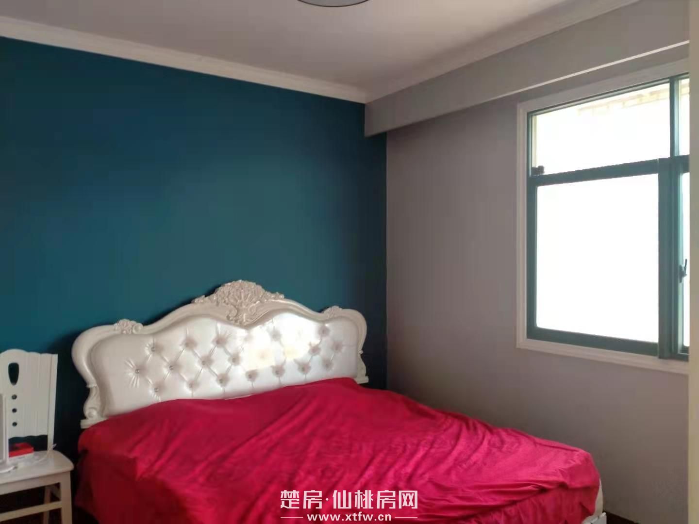 仙桃中学附近，精装三房，拎包入住