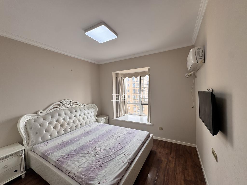 城南，森林国际城，精装大两房，单价不到5300，证满二，电梯好楼层