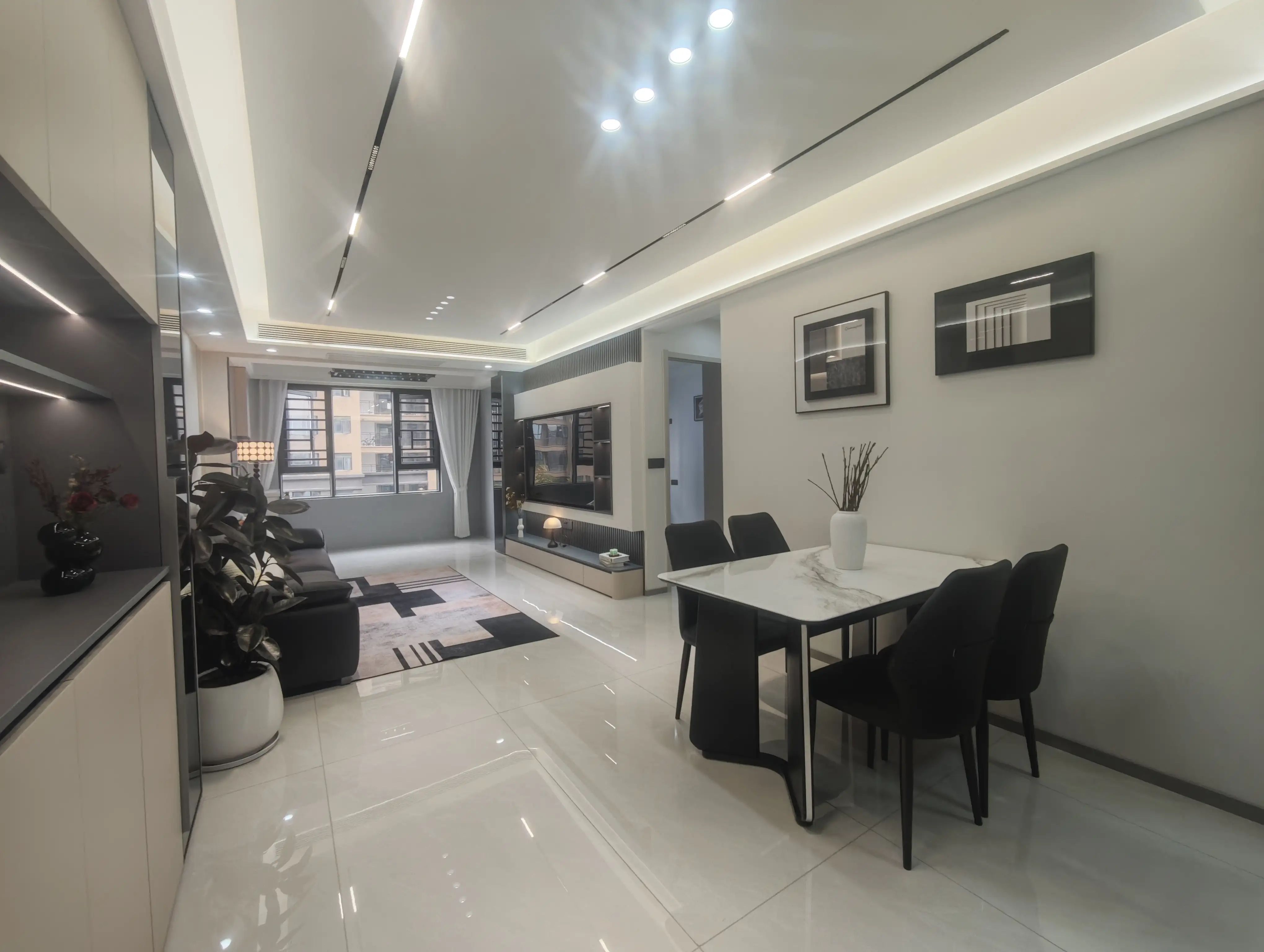 城南，沔阳天泽园，精装三房两卫，全新装修，证满二，诚心出售