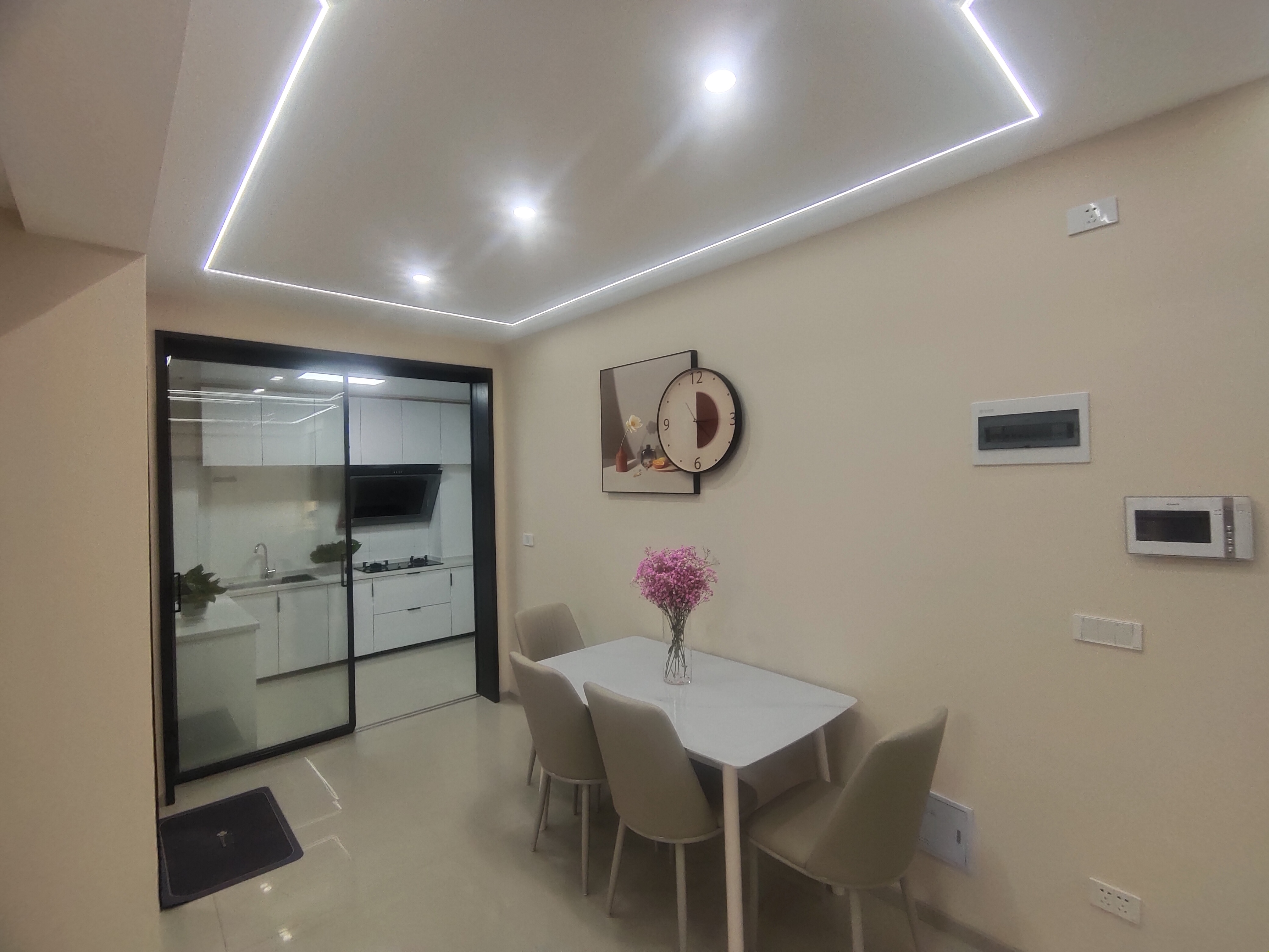 一品苑全新装修小高层好楼层采光好城南沔阳小对面包过户