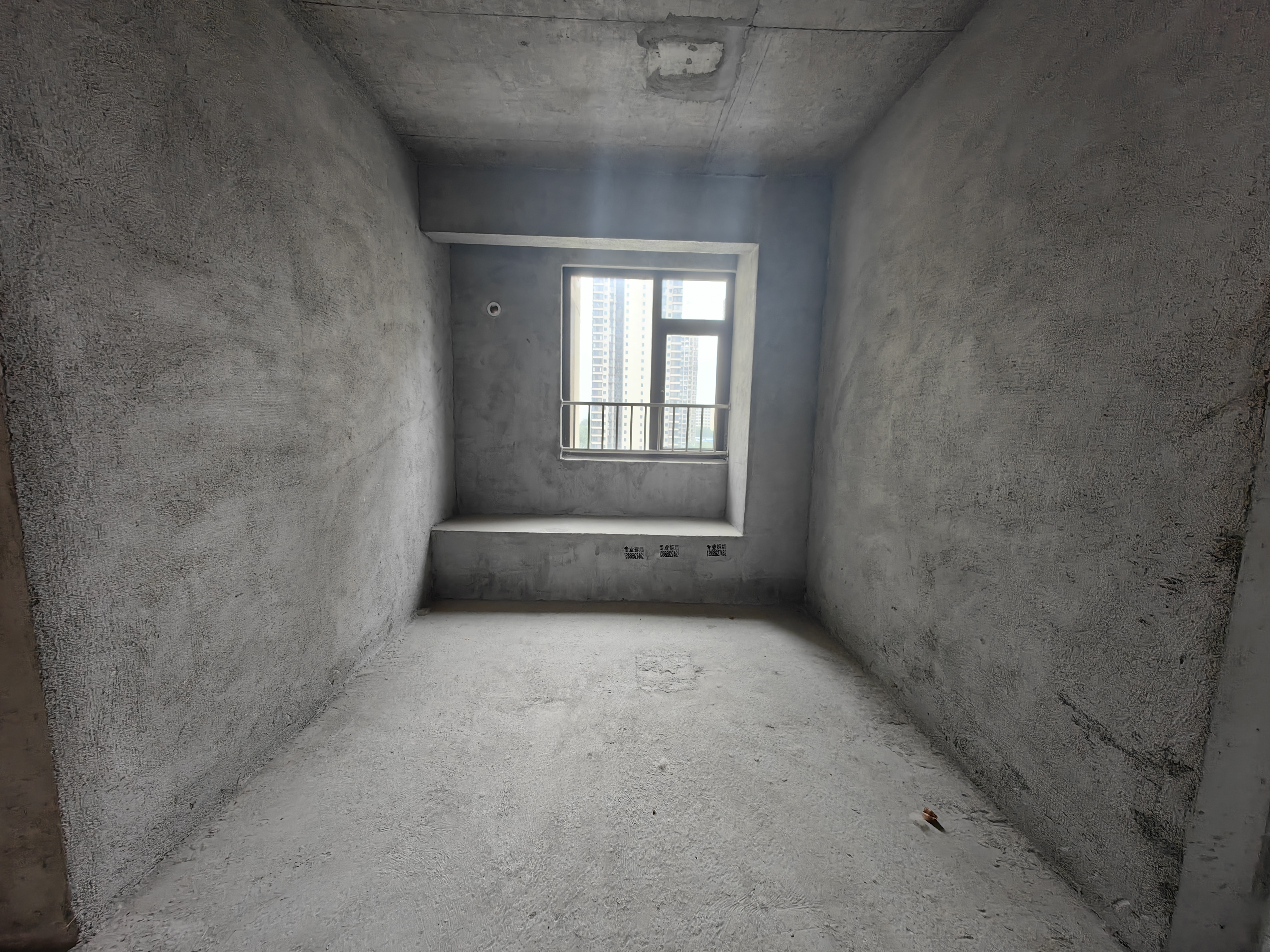 锦绣江山望府毛坯三房新小区人车分流低价出