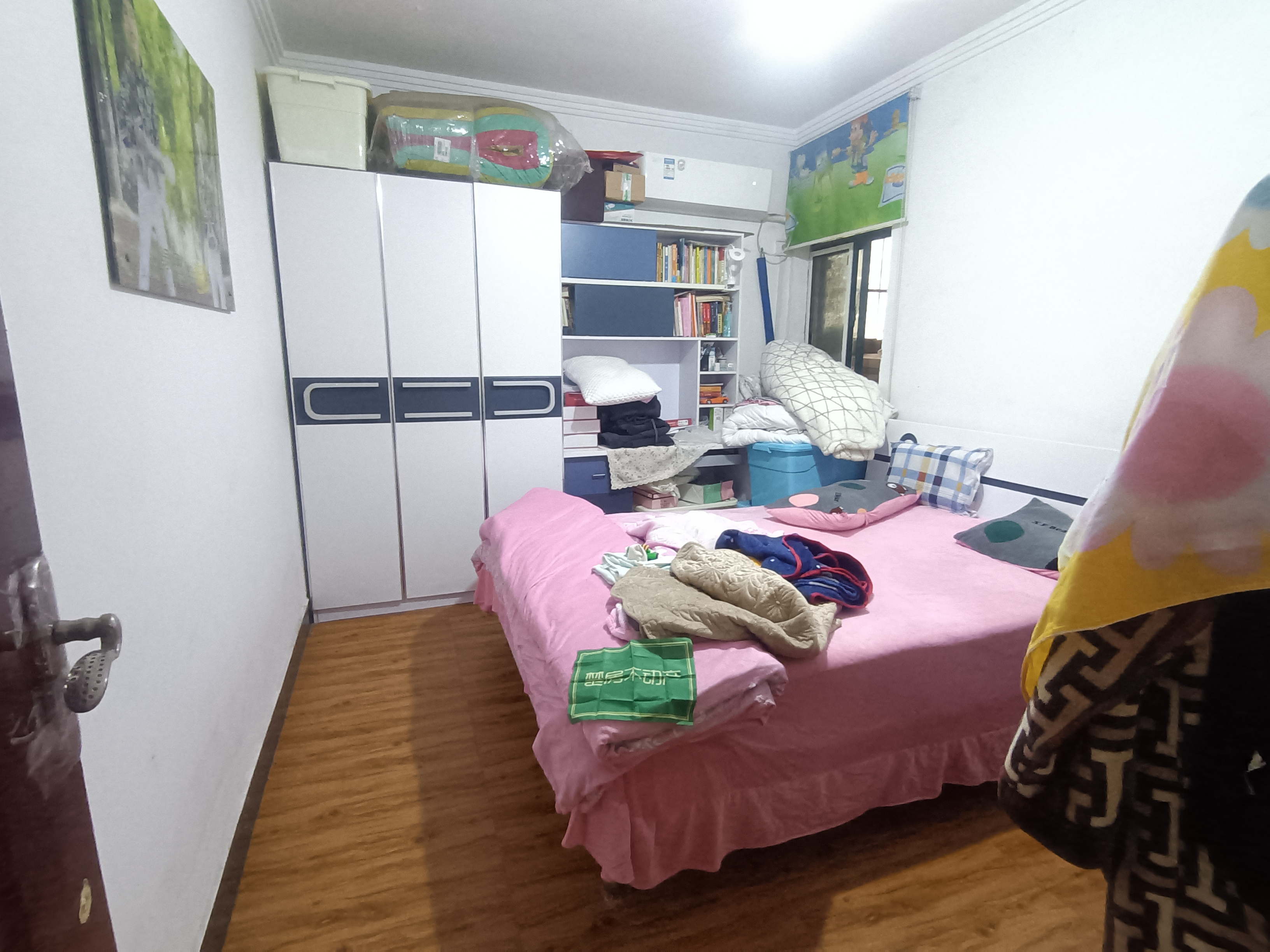 东城花园四中旁精装三房证件满二业主诚心卖