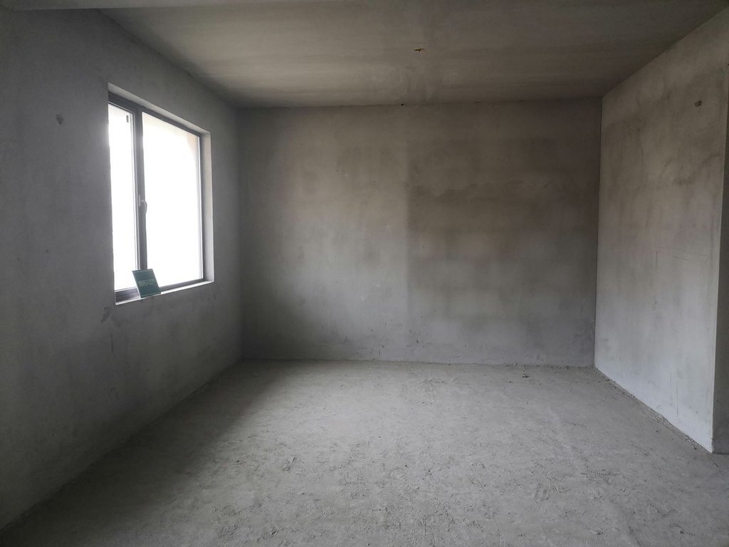 荣怀毛坯三房小区自带XUE校楼层是中间的诚意出售看房方便