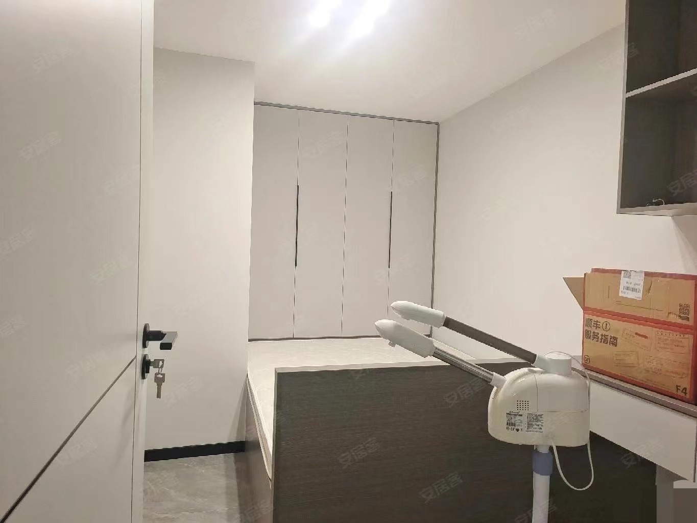 降价10w，房东亏本出，城南复式楼，单价4862，中间楼层，平层复式，非顶楼，证满二，诚心出售