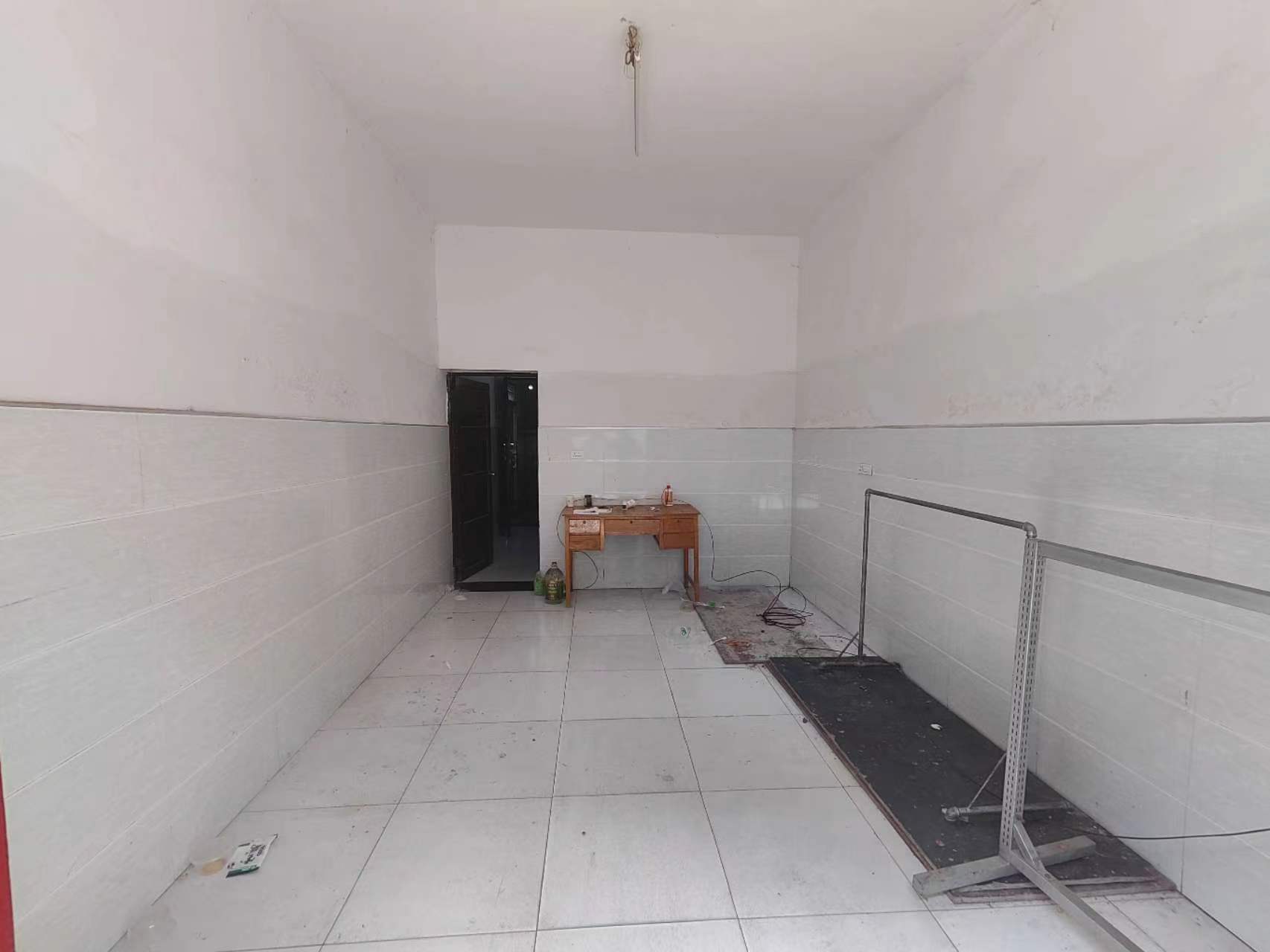 宏达路，沃尔玛附近仓库便宜出租，才600一个月，也可以当两室一厅住