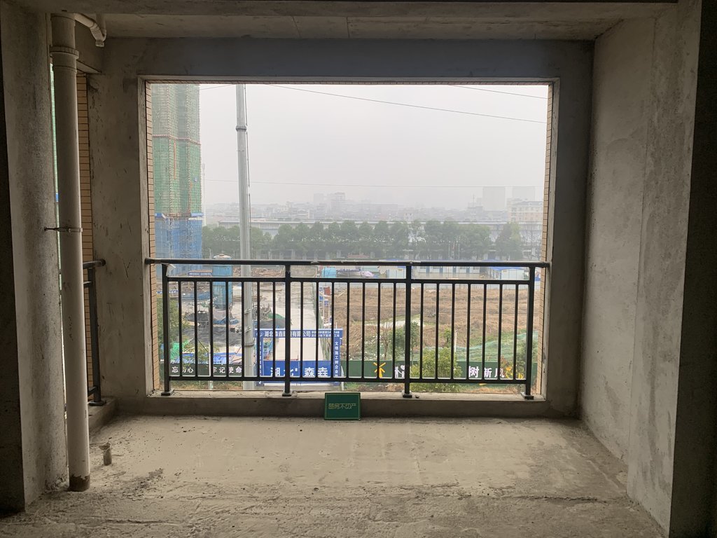 捡漏了时代天骄担架4300，环境好的很 养生小区，买了明年和我做邻居