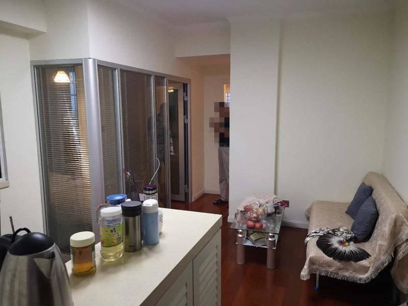 一中对面漫城林语二房，陪读的好房子，房东诚心出售