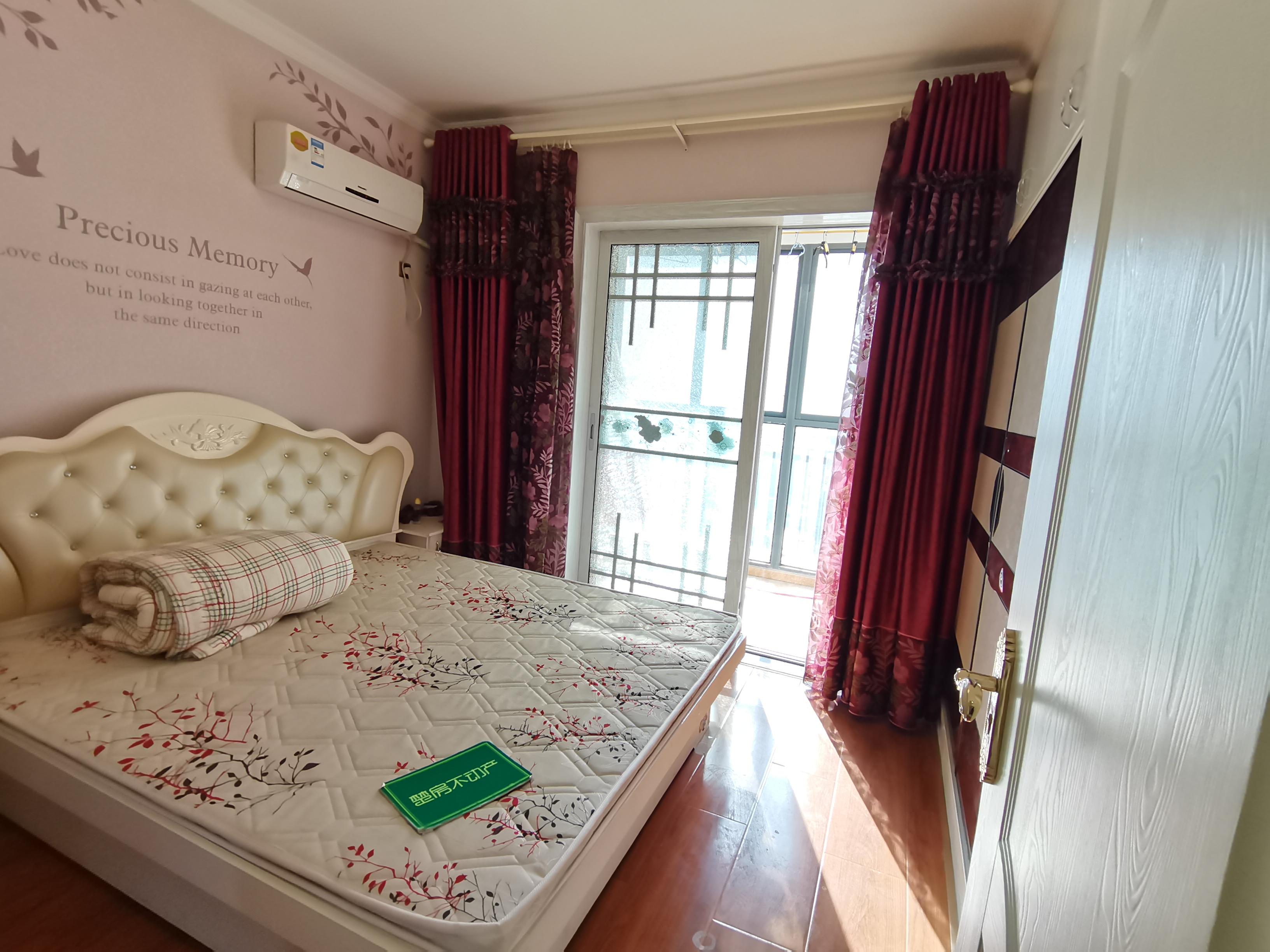 森林国际精装三房中间楼层户型方正房东诚意出售