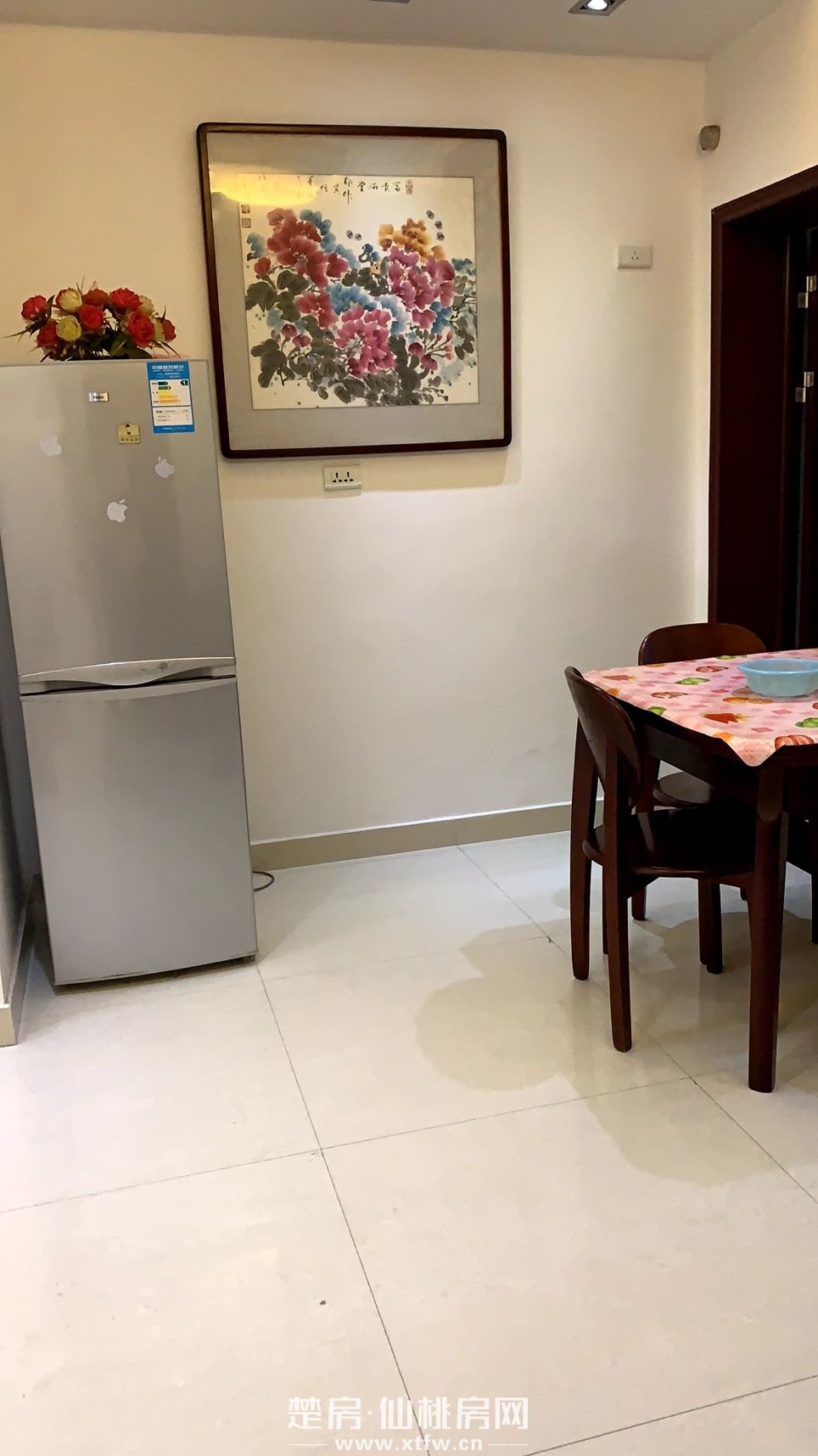 公交文明小区，有天然气，拎包就可入住