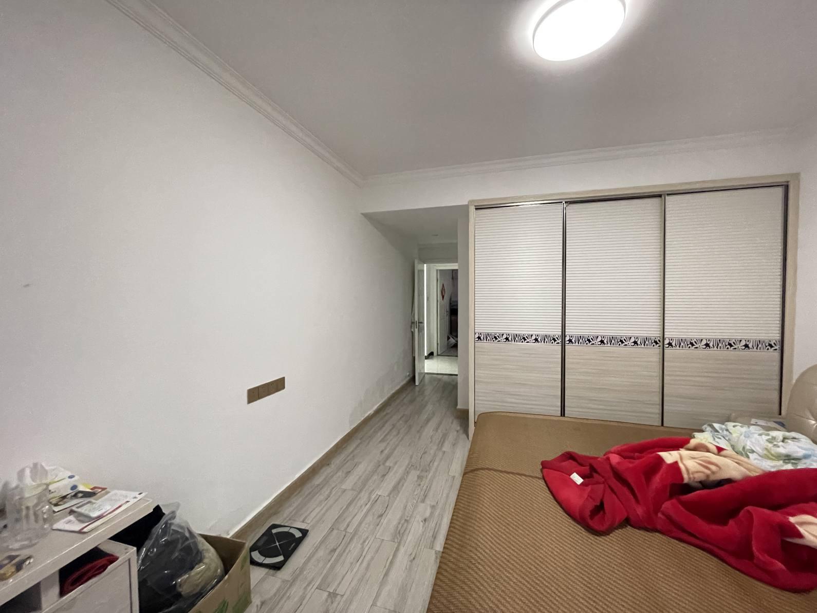 沔阳公馆精装步梯三房拎包入住